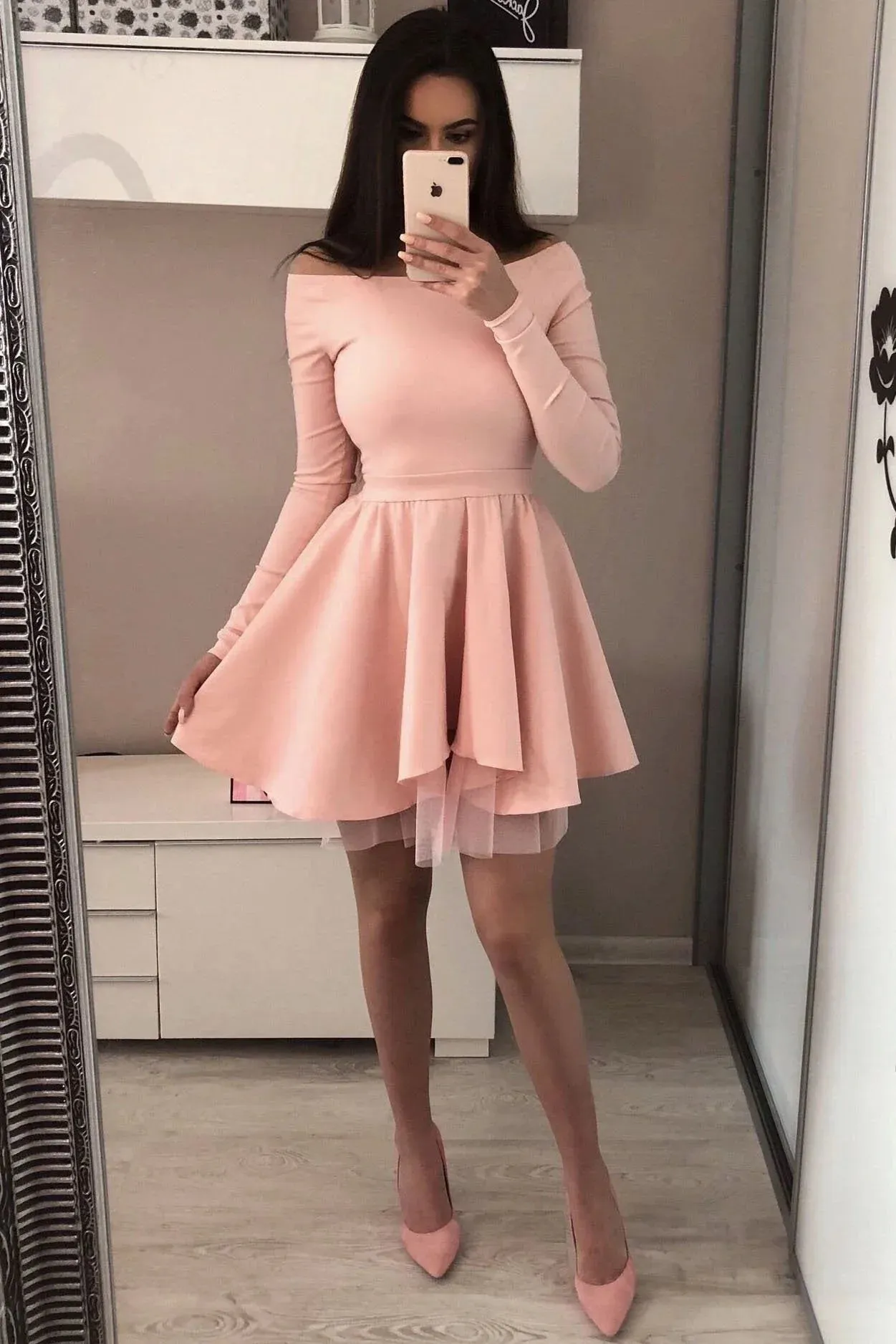 A Line Homecoming Dresses Long Sleeve Off the Shoulder Satin Short