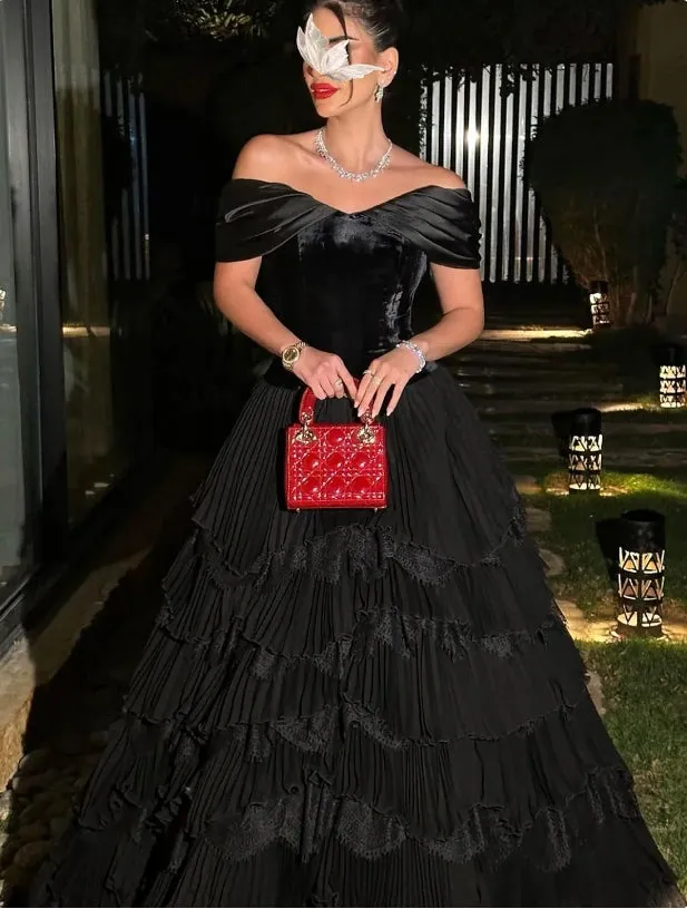 A-Line Prom Dresses Formal Gowns Evening Dresses Floor Length Short Sleeve Sweetheart Lace with Ruched