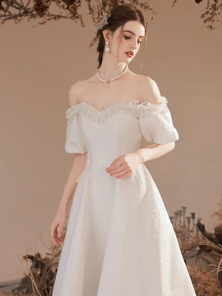 Cute Off-Shoulder Short Prom Dresses White A-Line Evening Party Dresses Beautiful