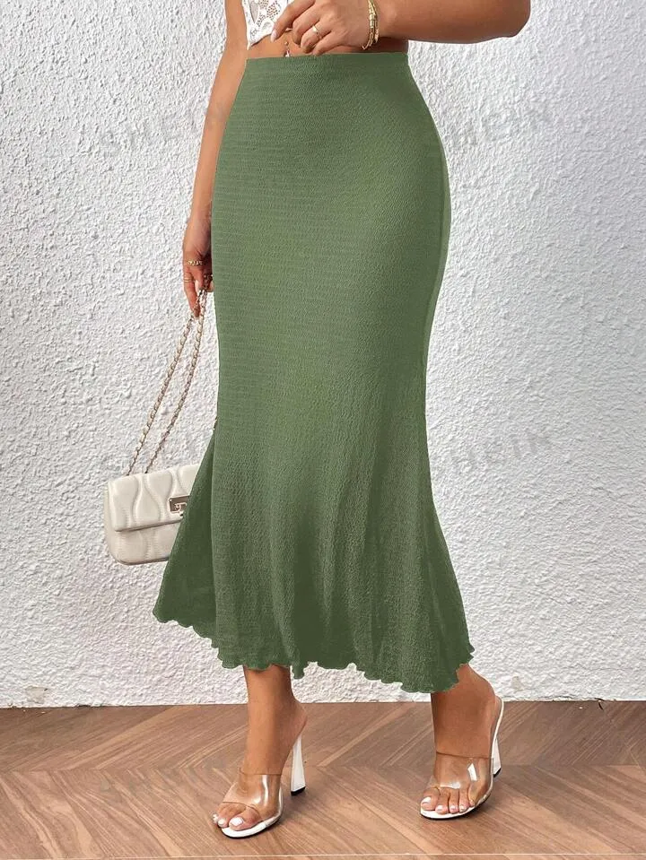 Lettuce mermaid hem skirt in green