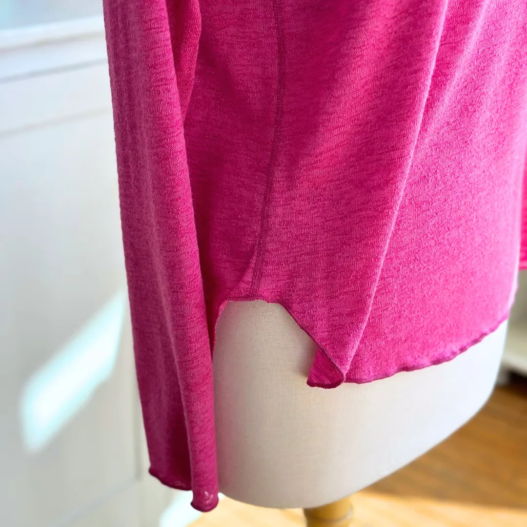 Long Sleeve Crew Neck top