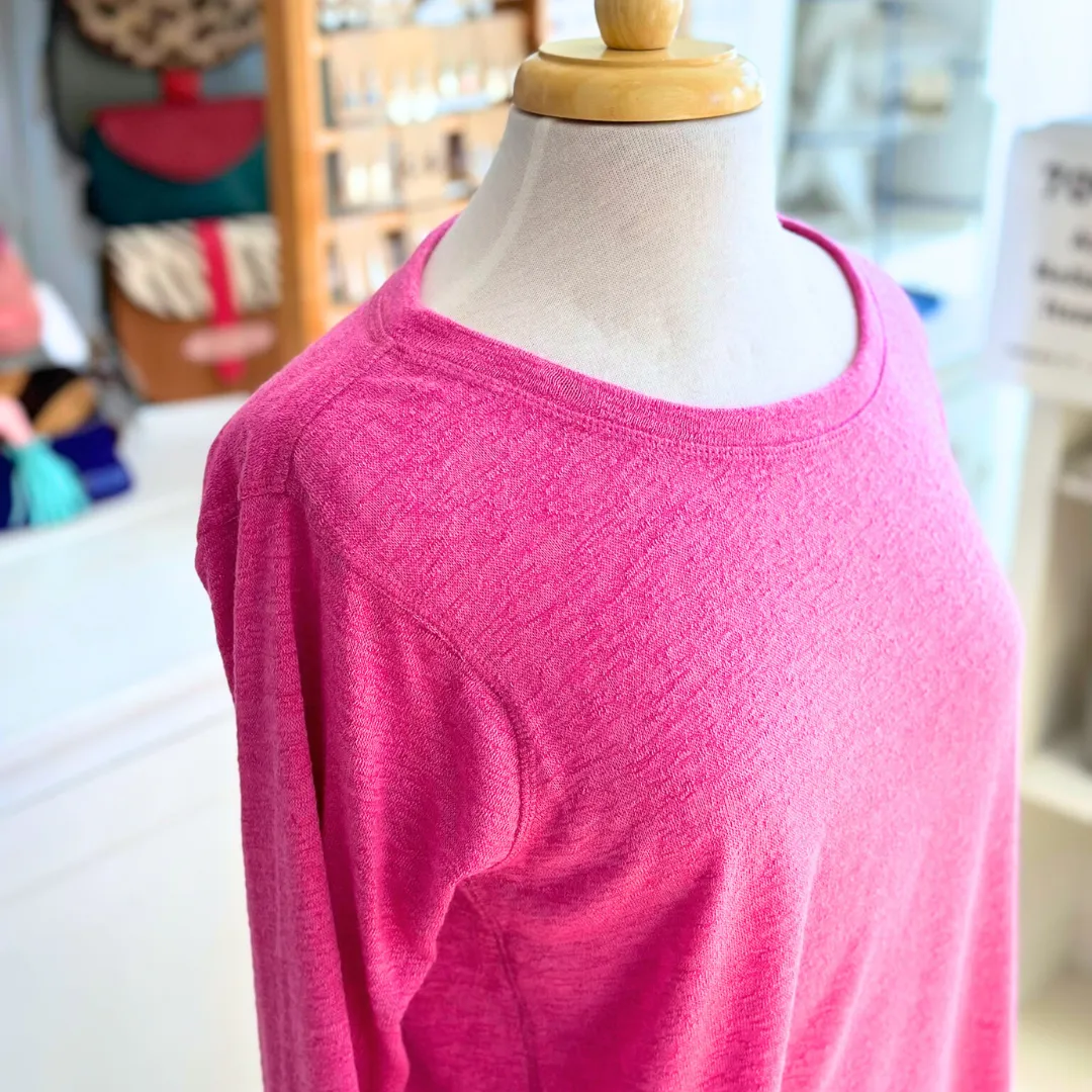 Long Sleeve Crew Neck top